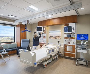Beaumont Troy Sixth Floor CICU Build-Out patient room