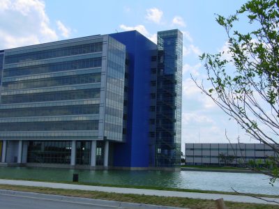 General Motors Corp Vehicle Engineering Center cafetorium